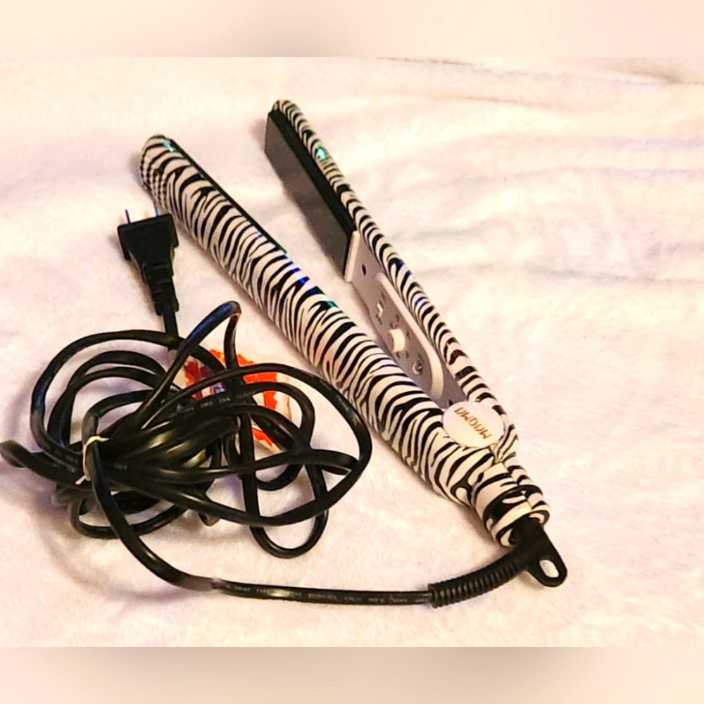 Magna Hair Straightening iron, Hair Straightener, with temperature control